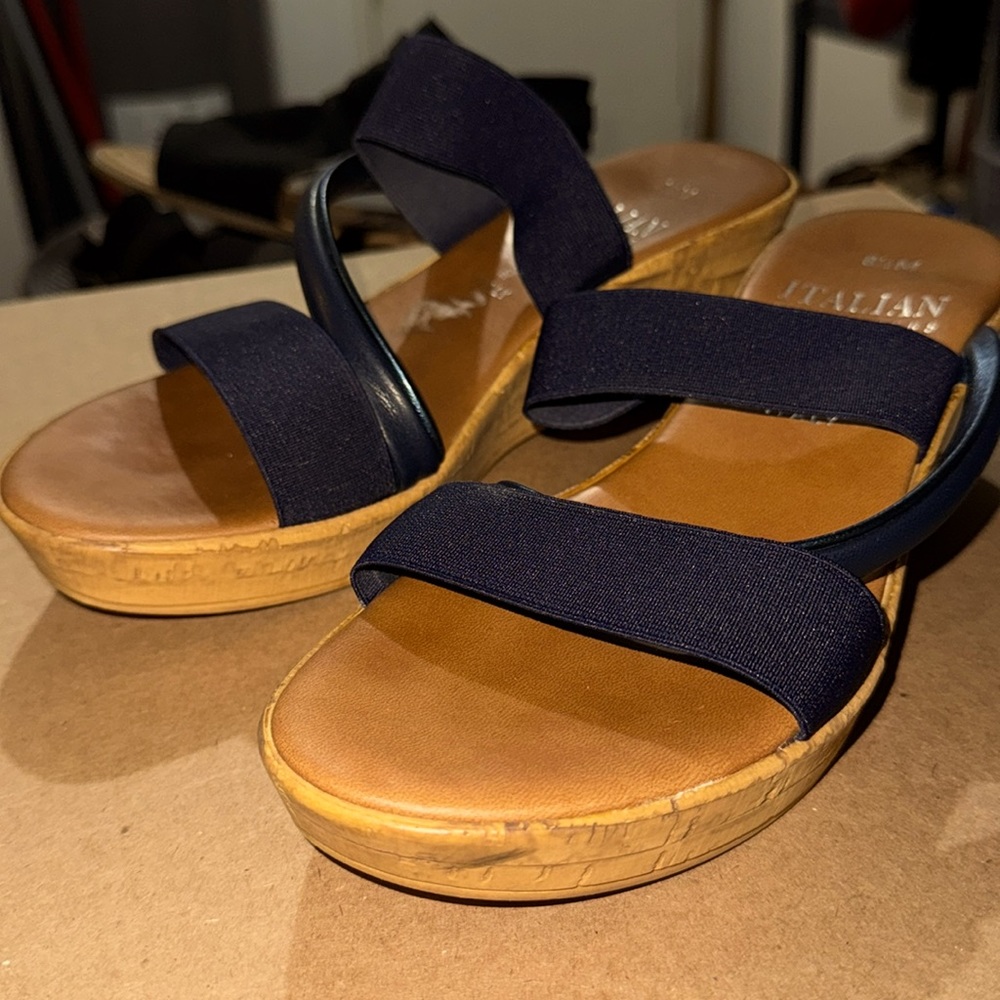 Blue Sandal size 8 1/2